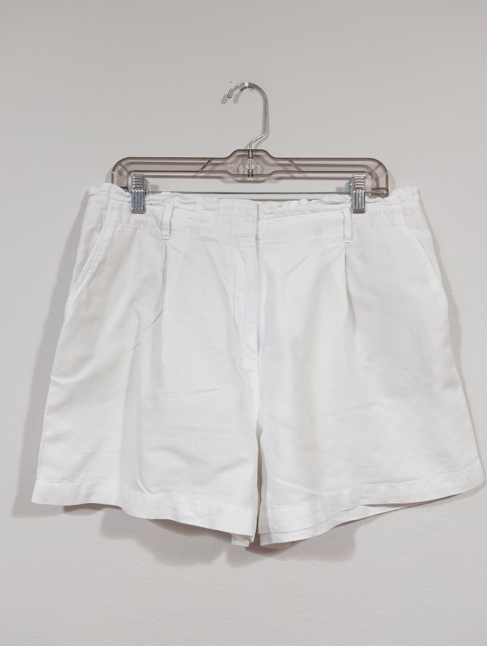 LOFT Linen Blend Shorts White Size L Elastic Waist Summer Casual
